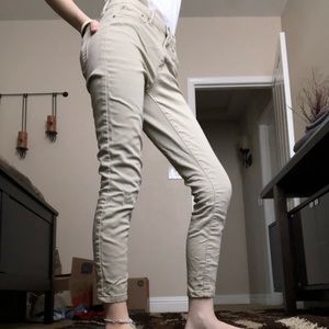 Aeropostale High Waisted Khaki Jeggings